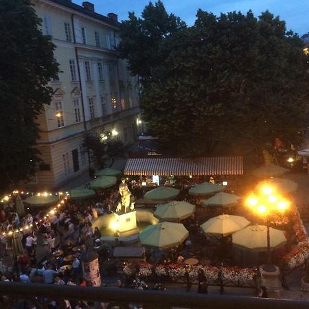 Lviv Apartments エクステリア 写真
