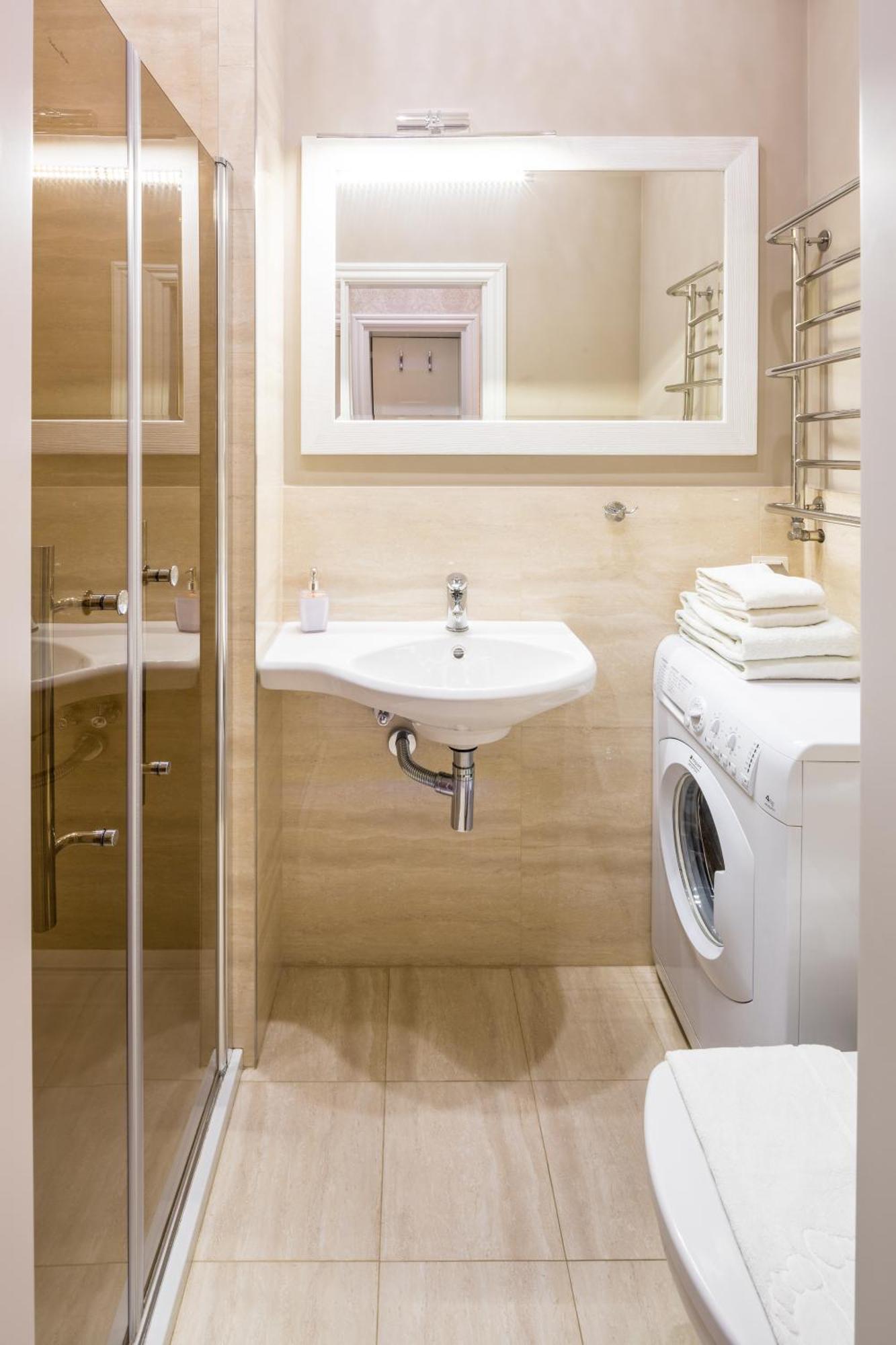 Lviv Apartments エクステリア 写真
