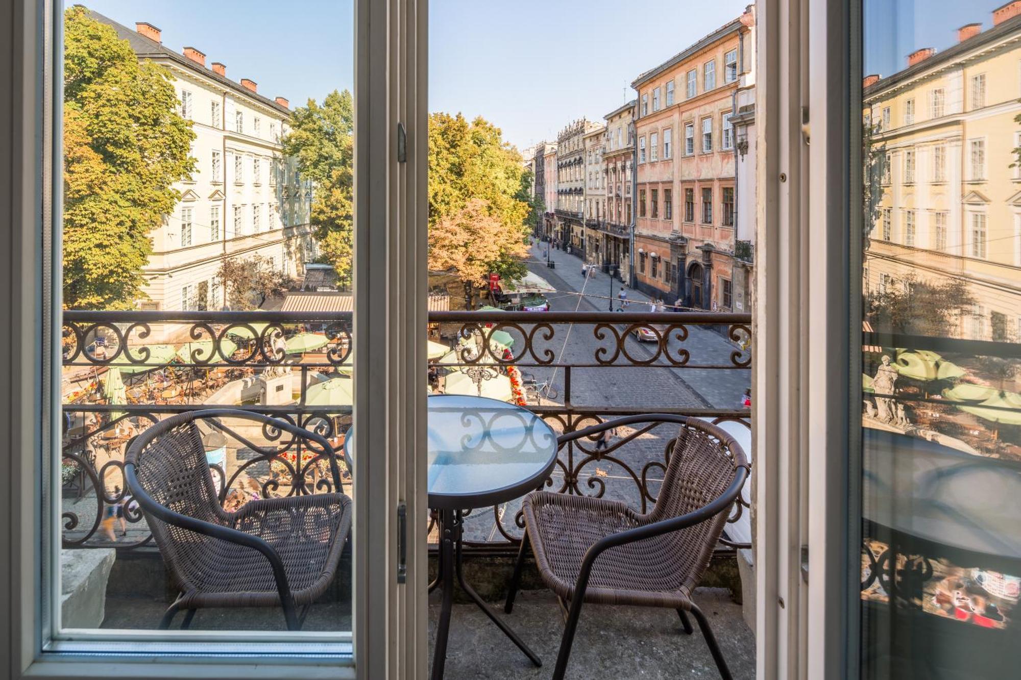 Lviv Apartments エクステリア 写真