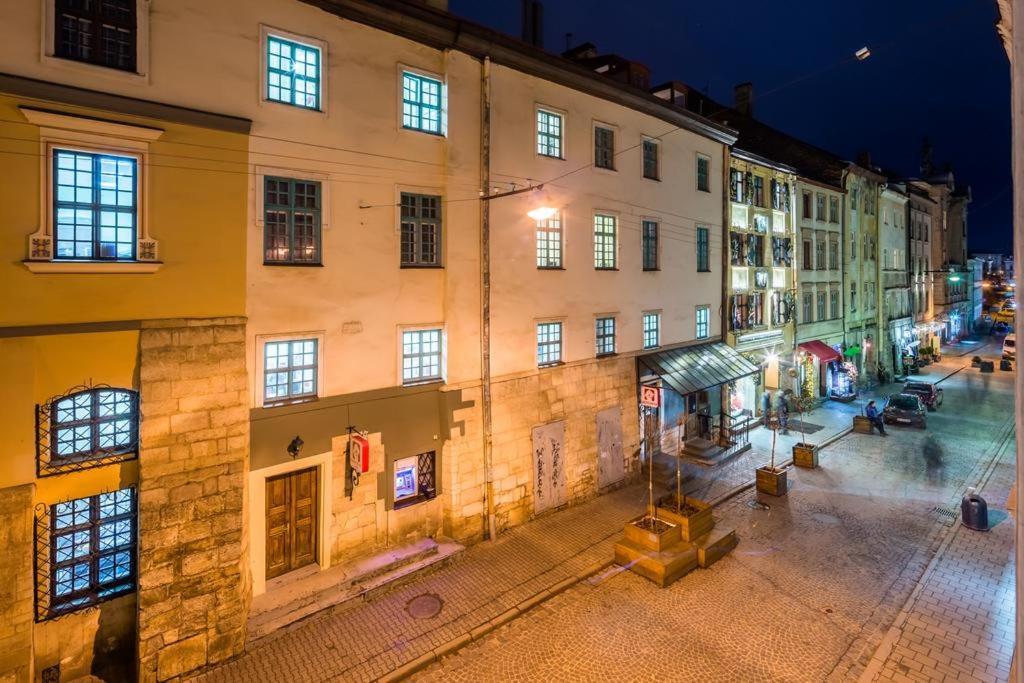 Lviv Apartments エクステリア 写真